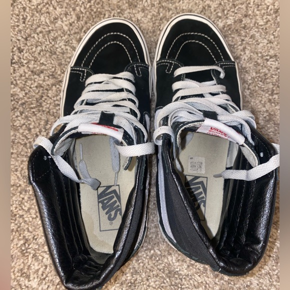 High Top VANS - Picture 5 of 6